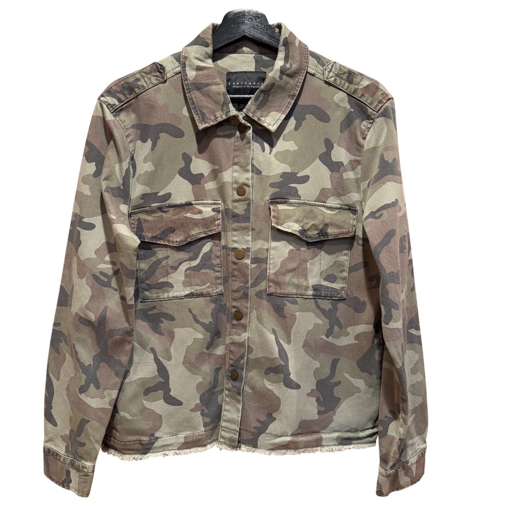 Sanctuary Camo Utility Jacket Womens M Snap Front Cargo‎ Pockets Raw Hem